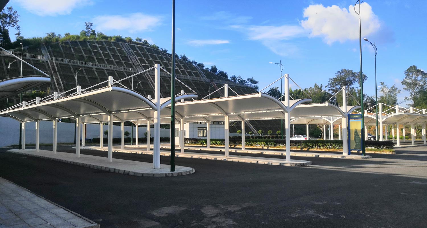 Membrana funcional de PVDF resistente a la corrosión